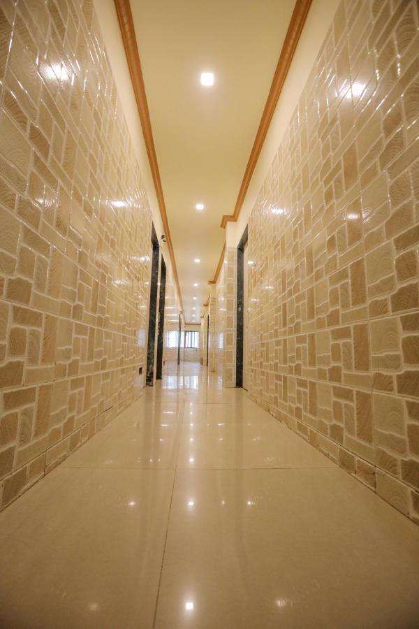 Hotel Sai Niwas Lonavala Extérieur photo