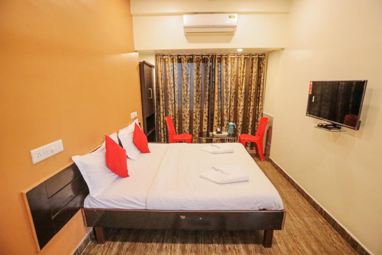 Hotel Sai Niwas Lonavala Extérieur photo